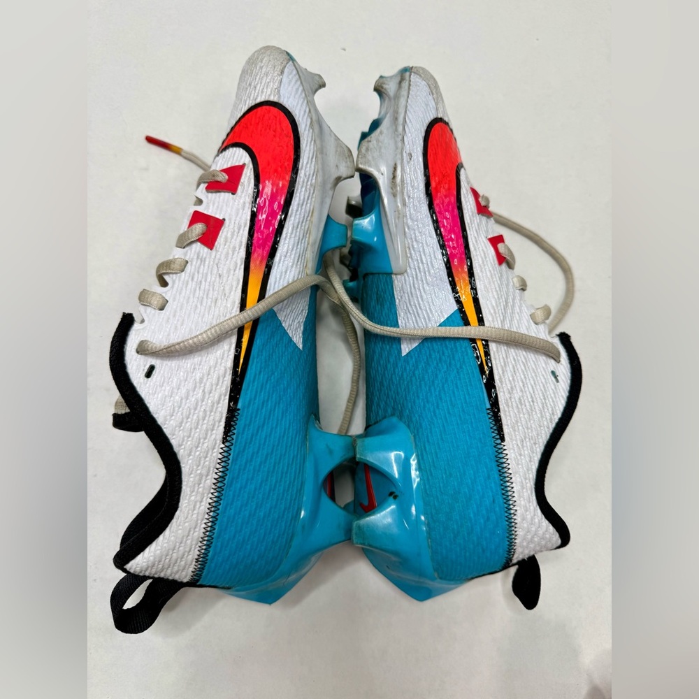 Nike Vapor Edge Elite 360 2 Low Football Cleats - Picture 2 of 8